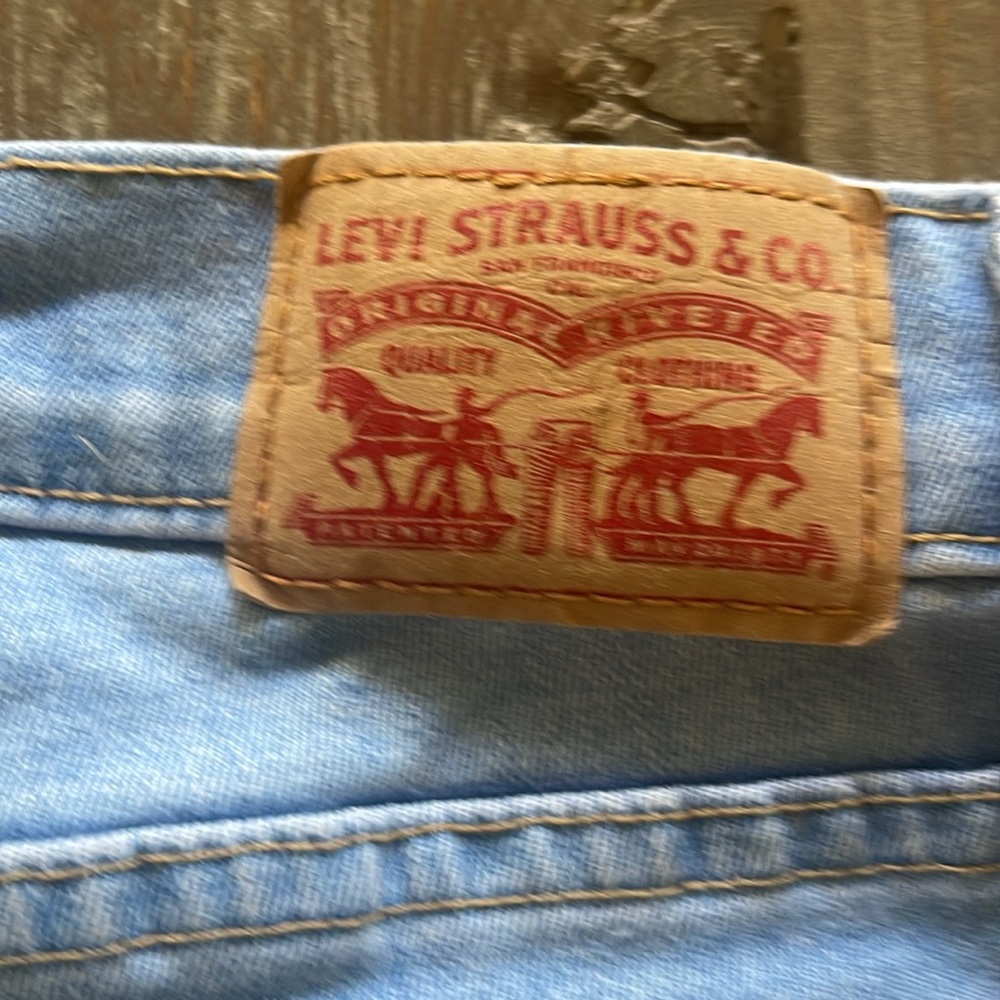 Levi’s 710 Super Skinny
